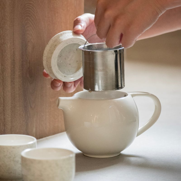 LOVERAMICS Pro Tea Beige 0,4 l - dzbanek do herbaty z zaparzaczem porcelanowy